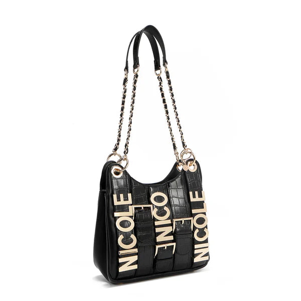 “Detalle del bolso Calista negro con cadena Nicole Lee”
