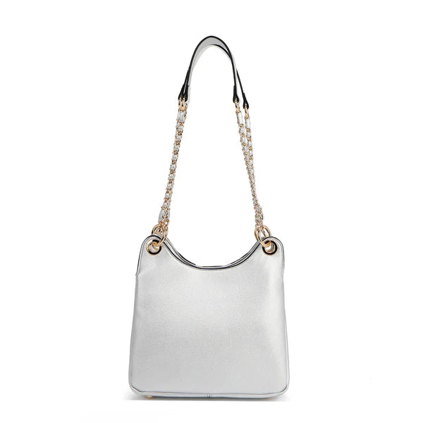 “Bolso Calista plateado con cadena Nicole Lee vista frontal”
